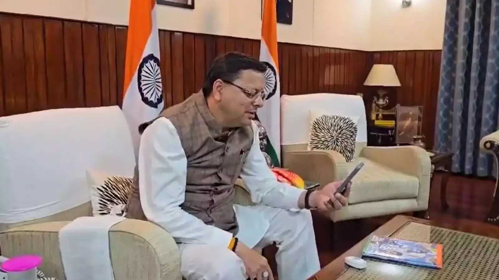 पुष्कर सिंह धामी ने की लक्ष्य सेन से फोन पर बात, कहा- अभी आपको बहुत दूर जाना है